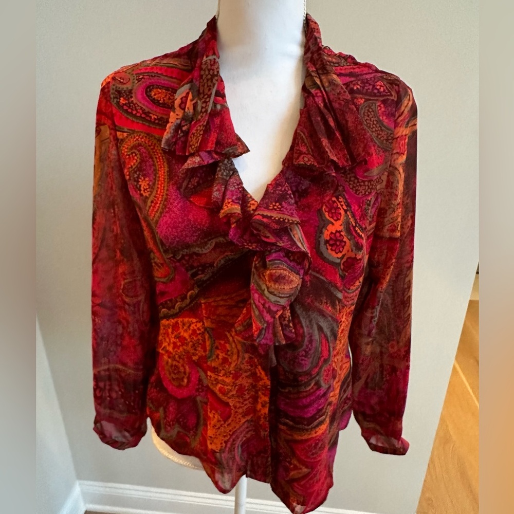 Coldwater Creek beautiful ruffle neck blouse